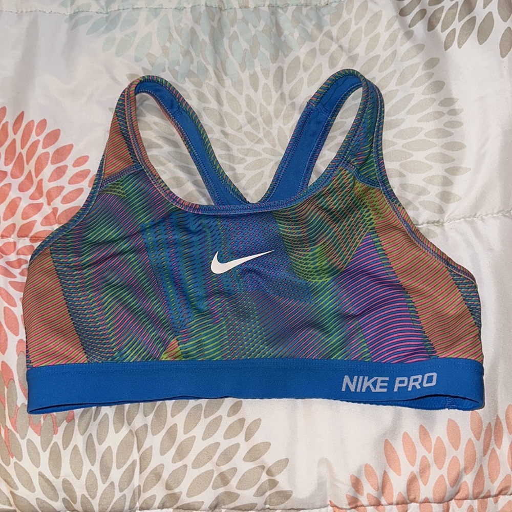 Nike Pro Sports Bra